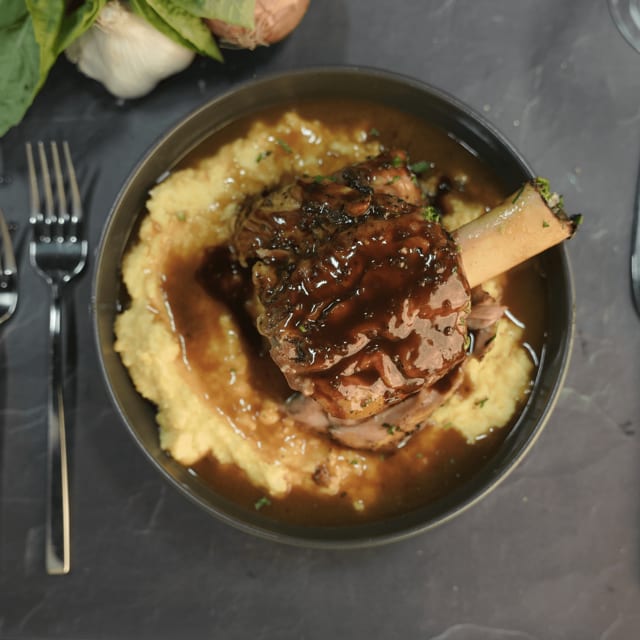 OSSO BUCCO.