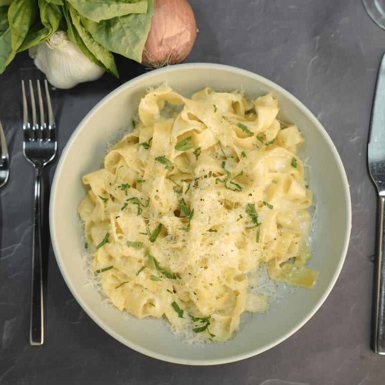 Fettuccine Alfredo Delight